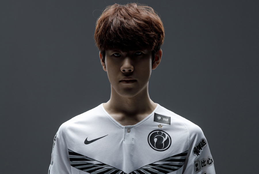 谁就能以更 谁就能以更